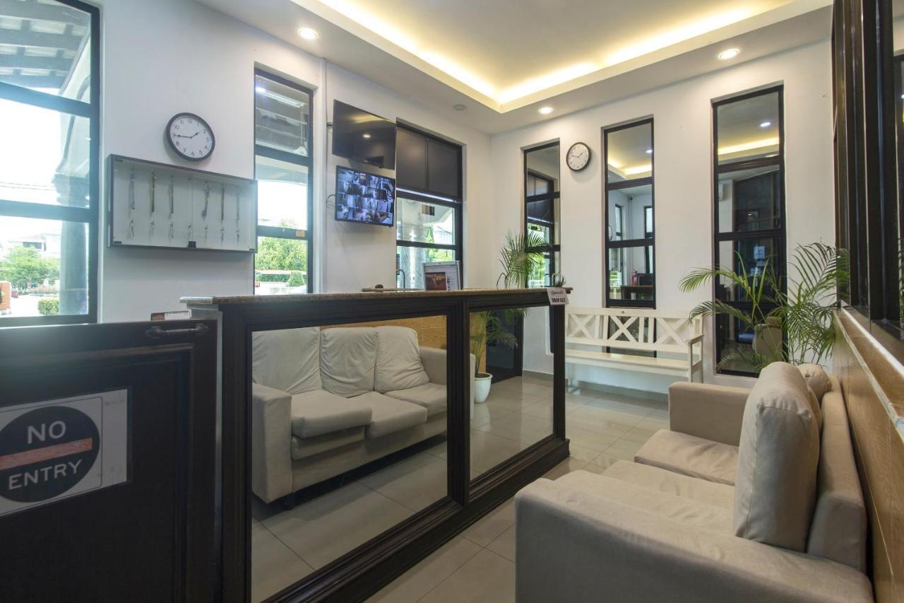 Capital O 90653 Maxwell Inn Boutique Hotel Taiping Exterior photo